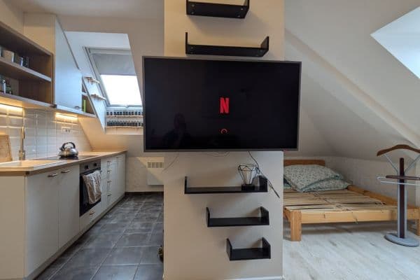 Pronájem bytu 1+kk 42 m², Dobrovského, Hradec Králové Pronájem bytu 1+kk 42 m², Dobrovského, Hradec Králové