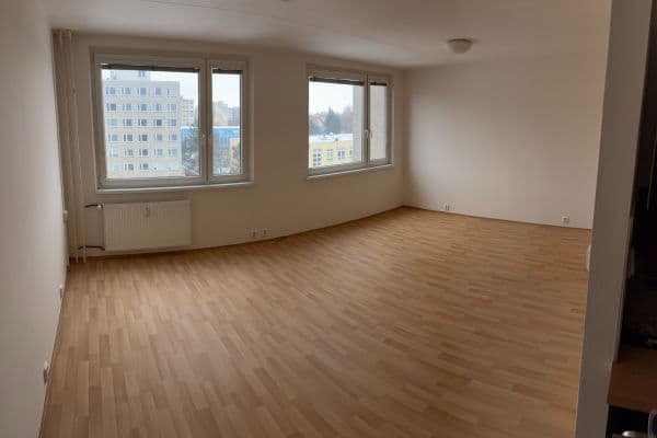 Pronájem bytu 1+kk 35 m², Laudova, Praha Pronájem bytu 1+kk 35 m², Laudova, Praha