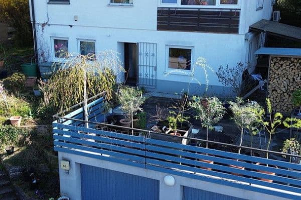 Prodej domu 210 m², pozemek 1.472 m², Schwärzlocher Str. 63, Tübingen Prodej domu 210 m², pozemek 1.472 m², Schwärzlocher Str. 63, Tübingen