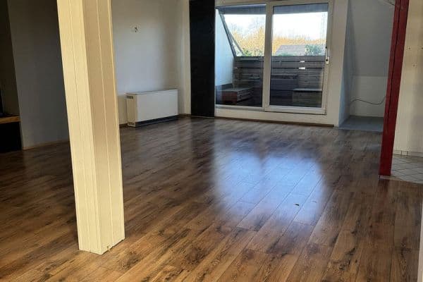 Pronájem bytu 3+kk 84 m², Essen Pronájem bytu 3+kk 84 m², Essen