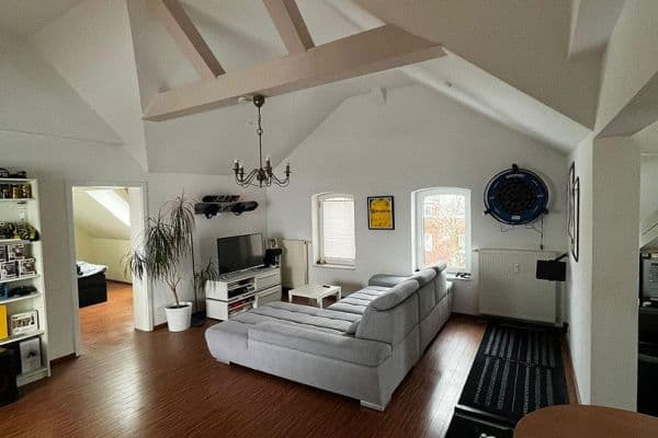 Pronájem bytu 3+1 92 m², Hildesheimer Straße 74, Vechelde Pronájem bytu 3+1 92 m², Hildesheimer Straße 74, Vechelde