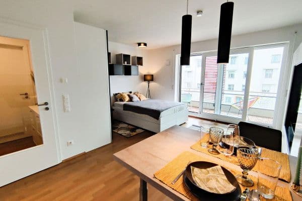 Pronájem bytu 1+1 37 m², München, Bavorsko Pronájem bytu 1+1 37 m², München, Bavorsko