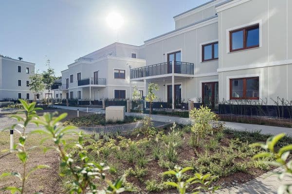 Pronájem bytu 2+1 70 m², Dietzenbacher Straße 117, Offenbach Pronájem bytu 2+1 70 m², Dietzenbacher Straße 117, Offenbach