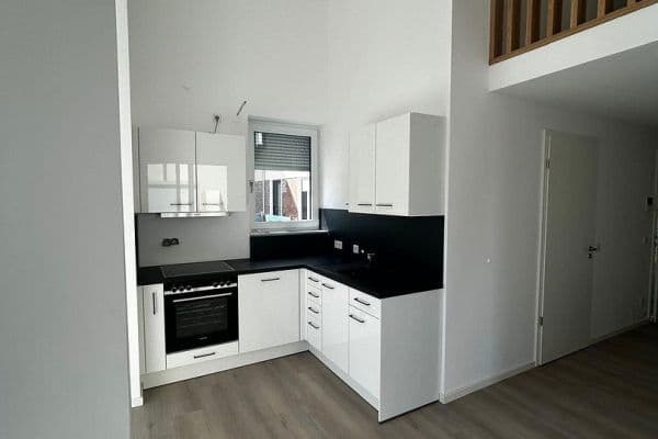Pronájem bytu 2+1 70 m², Lorenz-Krapp-Straße 25, Bamberg, Bavorsko Pronájem bytu 2+1 70 m², Lorenz-Krapp-Straße 25, Bamberg, Bavorsko