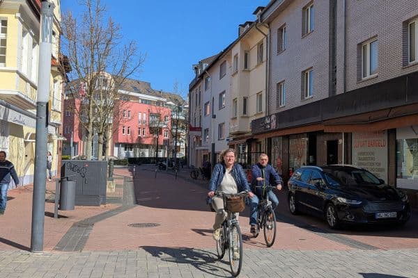 Prodej bytu 4+1 84 m², Schloßstraße 3, Troisdorf Prodej bytu 4+1 84 m², Schloßstraße 3, Troisdorf