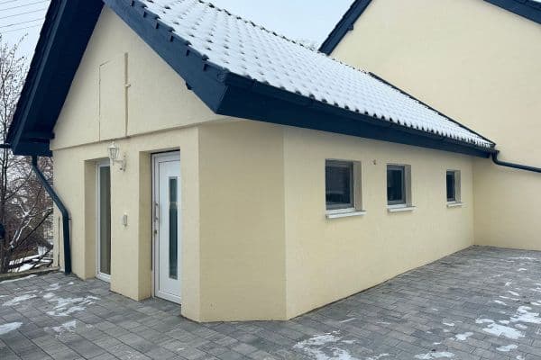 Pronájem bytu 2+1 35 m², Kirchberg 5, Breitenbrunn Pronájem bytu 2+1 35 m², Kirchberg 5, Breitenbrunn