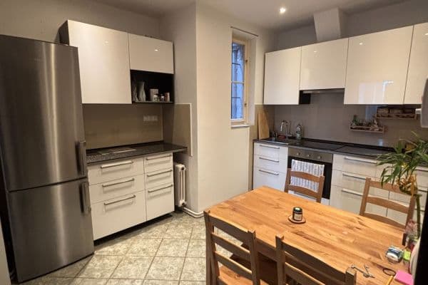 Pronájem bytu 2+1 55 m², U Skládky, Praha Pronájem bytu 2+1 55 m², U Skládky, Praha