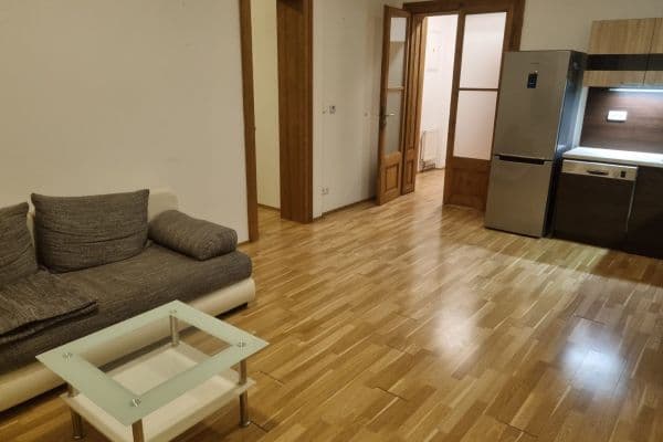 Pronájem bytu 2+kk 52 m², nám. Sokolovské, Liberec Pronájem bytu 2+kk 52 m², nám. Sokolovské, Liberec