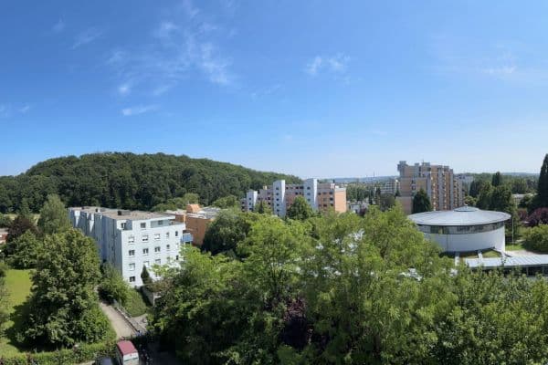 Prodej bytu 3+1 87 m², Sindelfingen Prodej bytu 3+1 87 m², Sindelfingen