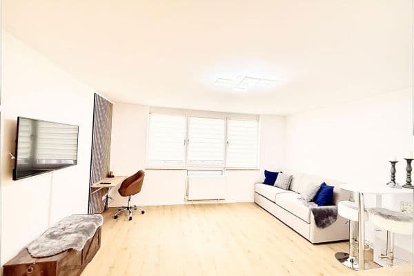 Pronájem bytu 1+1 28 m², Tußmannstraße, Düsseldorf, Severní Porýní-Vestfálsko Pronájem bytu 1+1 28 m², Tußmannstraße, Düsseldorf, Severní Porýní-Vestfálsko