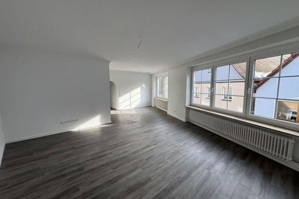 Pronájem bytu 4+1 106 m², Ebermannstadt Pronájem bytu 4+1 106 m², Ebermannstadt