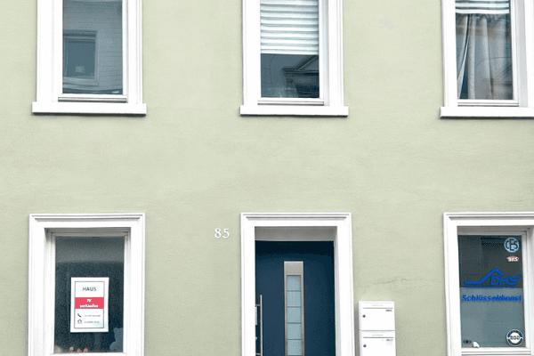 Prodej domu 185 m², pozemek 378 m², Hauptstr 85, Bad Honnef, Severní Porýní-Vestfálsko Prodej domu 185 m², pozemek 378 m², Hauptstr 85, Bad Honnef, Severní Porýní-Vestfálsko