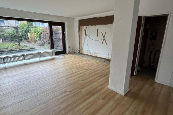 Prodej domu 86 m², pozemek 310 m², Hamburg, Hamburg Prodej domu 86 m², pozemek 310 m², Hamburg, Hamburg