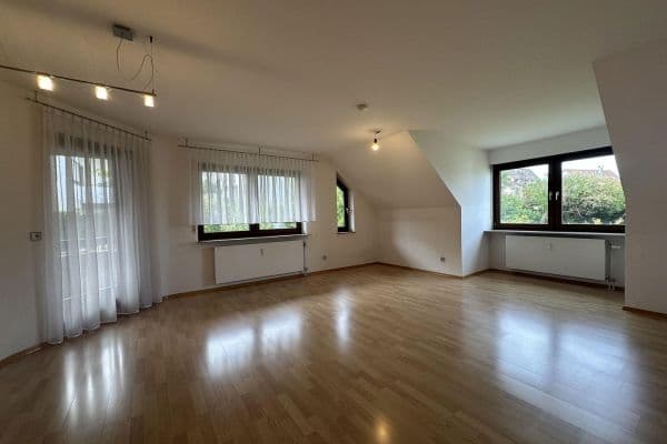 Prodej bytu 3+kk 84 m², Weinstadt-Beutelsbach Prodej bytu 3+kk 84 m², Weinstadt-Beutelsbach