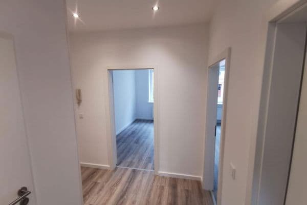Pronájem bytu 3+1 64 m², Gohliser Straße 22, Leipzig, Sasko Pronájem bytu 3+1 64 m², Gohliser Straße 22, Leipzig, Sasko