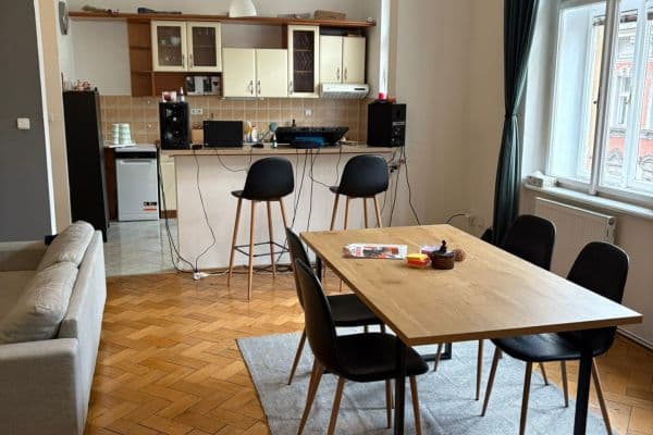 Pronájem bytu 2+kk 76 m², Mánesova, Praha Pronájem bytu 2+kk 76 m², Mánesova, Praha