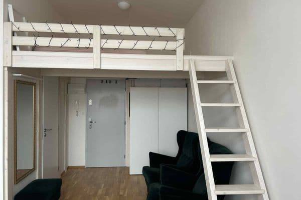 Pronájem bytu 1+kk 27 m², Parléřova, Praha Pronájem bytu 1+kk 27 m², Parléřova, Praha