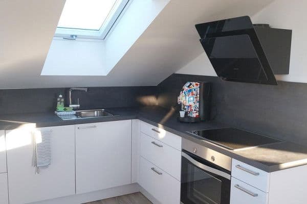 Pronájem bytu 1+1 35 m², Schwieberdingen Pronájem bytu 1+1 35 m², Schwieberdingen