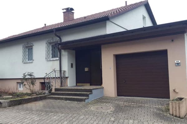 Prodej domu 180 m², pozemek 604 m², Neckarsteinach Prodej domu 180 m², pozemek 604 m², Neckarsteinach