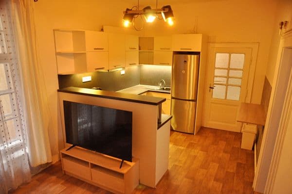 Pronájem bytu 2+kk 60 m², Hartigova, Praha Pronájem bytu 2+kk 60 m², Hartigova, Praha