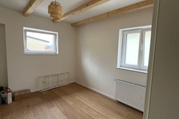 Pronájem bytu 3+kk 65 m², Podešvova, Brno Pronájem bytu 3+kk 65 m², Podešvova, Brno
