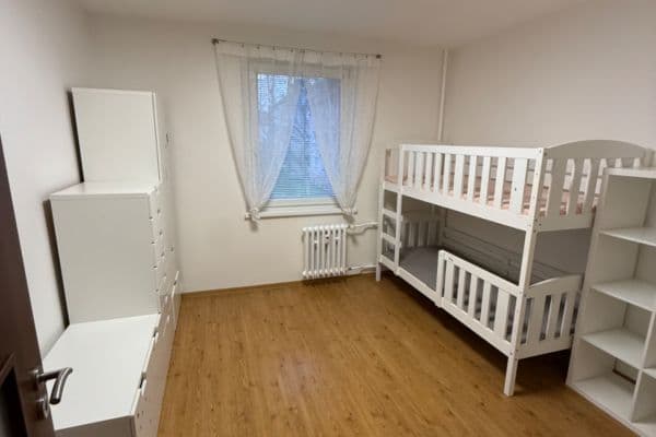 Pronájem bytu 3+1 72 m², Kuzníkova, Kojetín Pronájem bytu 3+1 72 m², Kuzníkova, Kojetín