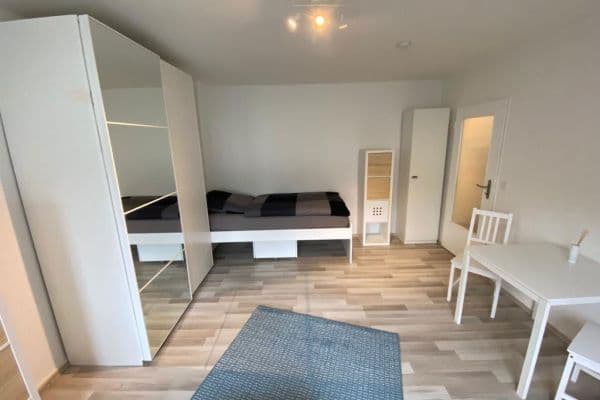 Pronájem bytu 1+1 29 m², Dieselstraße 28, Wiesbaden Pronájem bytu 1+1 29 m², Dieselstraße 28, Wiesbaden