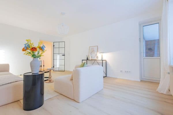 Prodej bytu 4+1 91 m², Benzstraße 20, Hamburg, Hamburg Prodej bytu 4+1 91 m², Benzstraße 20, Hamburg, Hamburg