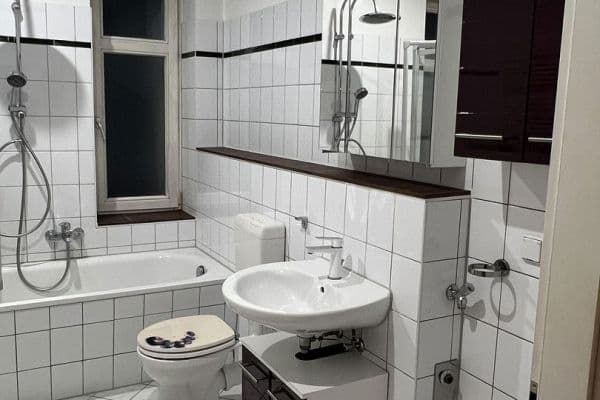 Pronájem bytu 2+1 64 m², Berlin - Treptow Pronájem bytu 2+1 64 m², Berlin - Treptow