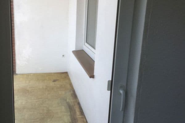 Pronájem bytu 3+1 70 m², Stedinger Str. 245, Delmenhorst Pronájem bytu 3+1 70 m², Stedinger Str. 245, Delmenhorst