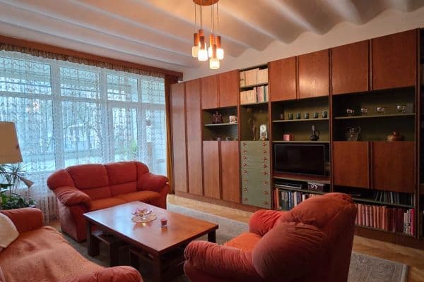 Prodej bytu 3+1 100 m², Dětská, Praha Prodej bytu 3+1 100 m², Dětská, Praha