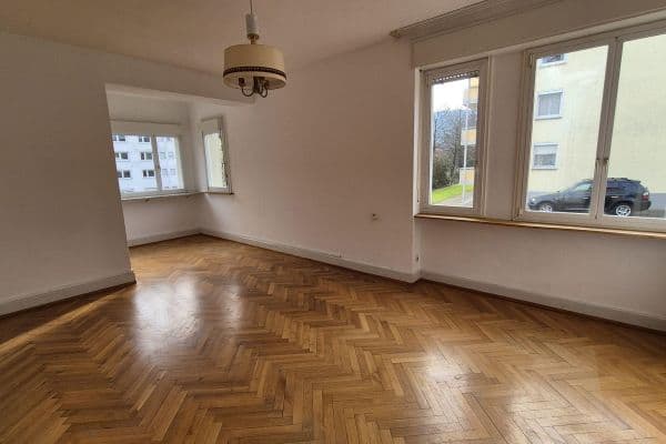 Pronájem bytu 4+1 120 m², Bad Säckingen, Bádensko-Württembersko Pronájem bytu 4+1 120 m², Bad Säckingen, Bádensko-Württembersko