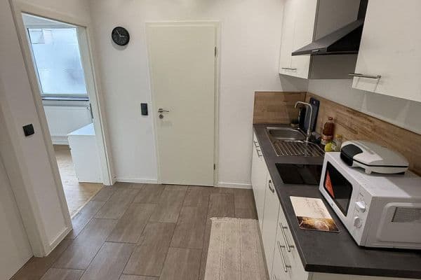 Pronájem bytu 15 m², Peter-Henlein-Straße 78, Nürnberg, Bavorsko Pronájem bytu 15 m², Peter-Henlein-Straße 78, Nürnberg, Bavorsko