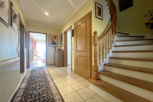 Prodej domu 210 m², pozemek 600 m², Neunkirchen Prodej domu 210 m², pozemek 600 m², Neunkirchen