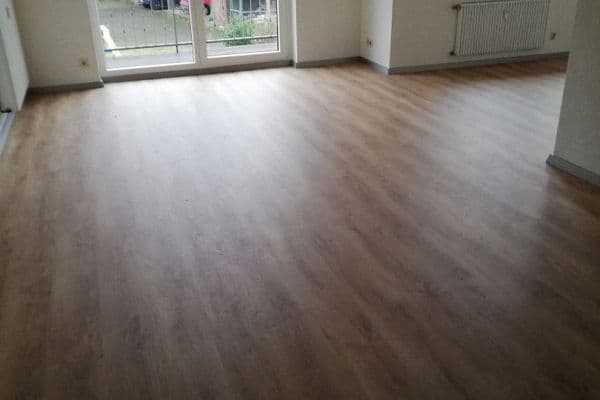 Pronájem bytu 3+1 82 m², Düren-Gürzenich Pronájem bytu 3+1 82 m², Düren-Gürzenich