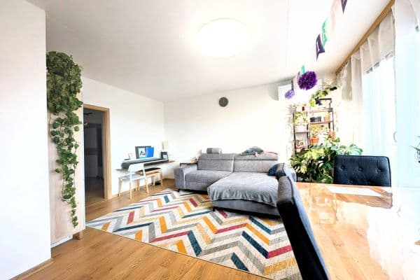 Prodej bytu 3+1 75 m², Konradova, Brno Prodej bytu 3+1 75 m², Konradova, Brno