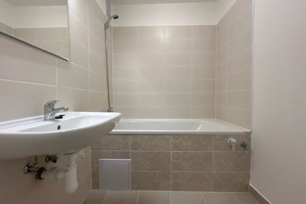 Pronájem bytu 3+1 67 m², Petra Bezruče, Pronájem bytu 3+1 67 m², Petra Bezruče,