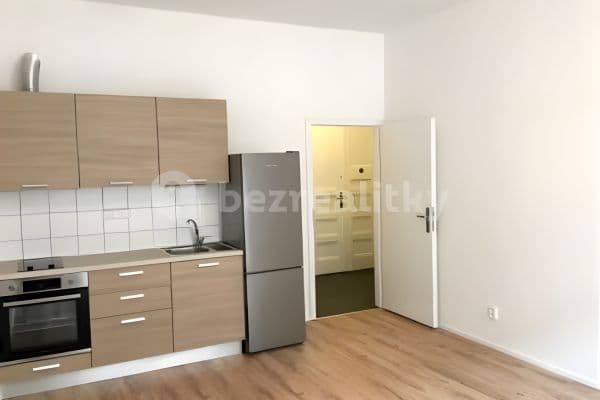 Pronájem bytu 1+kk 34 m², Haškova, Praha Pronájem bytu 1+kk 34 m², Haškova, Praha