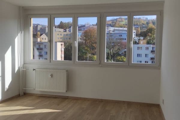 Pronájem bytu 3+kk 55 m², Pražská, Náchod Pronájem bytu 3+kk 55 m², Pražská, Náchod