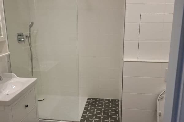 Pronájem bytu 1+1 40 m², Heydukova, České Budějovice Pronájem bytu 1+1 40 m², Heydukova, České Budějovice