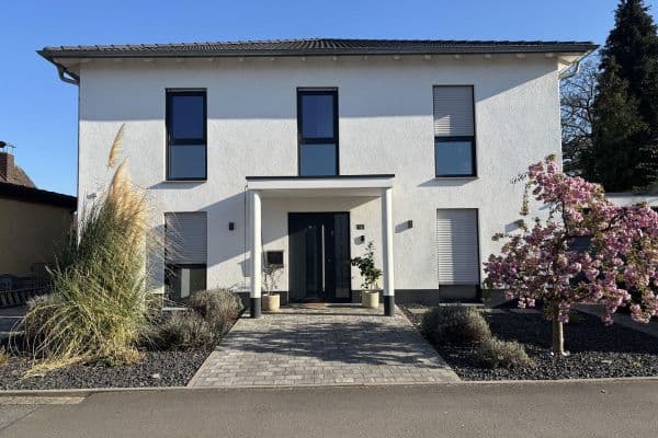 Prodej domu 198 m², pozemek 1.011 m², Heppenheim, Hessen Prodej domu 198 m², pozemek 1.011 m², Heppenheim, Hessen