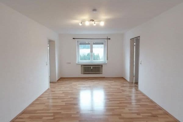 Pronájem bytu 4+1 110 m², Flözlingen Pronájem bytu 4+1 110 m², Flözlingen