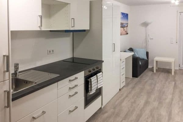 Pronájem bytu 1+1 26 m², Friedrich Naumann Str 51, Reutlingen Pronájem bytu 1+1 26 m², Friedrich Naumann Str 51, Reutlingen