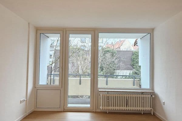 Pronájem bytu 1+1 31 m², Kidlerstraße 38, München, Bavorsko Pronájem bytu 1+1 31 m², Kidlerstraße 38, München, Bavorsko