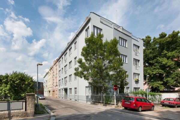 Pronájem bytu 1+kk 20 m², Nad Studánkou, Praha Pronájem bytu 1+kk 20 m², Nad Studánkou, Praha
