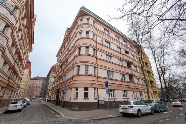 Prodej bytu 2+kk 56 m², Bednářská, Praha Prodej bytu 2+kk 56 m², Bednářská, Praha