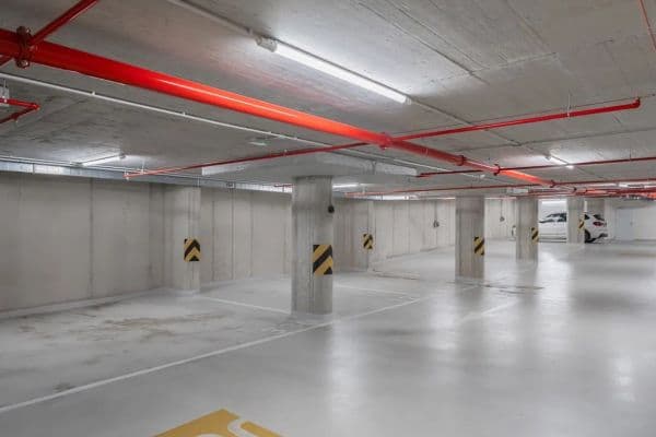 Pronájem garáže 20 m², Praha Pronájem garáže 20 m², Praha