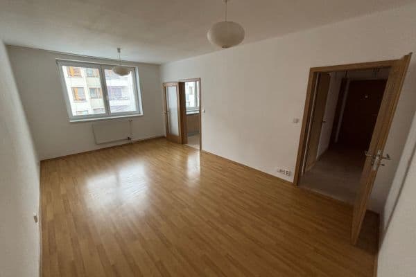 Pronájem bytu 3+1 78 m², Rostovská, Praha Pronájem bytu 3+1 78 m², Rostovská, Praha