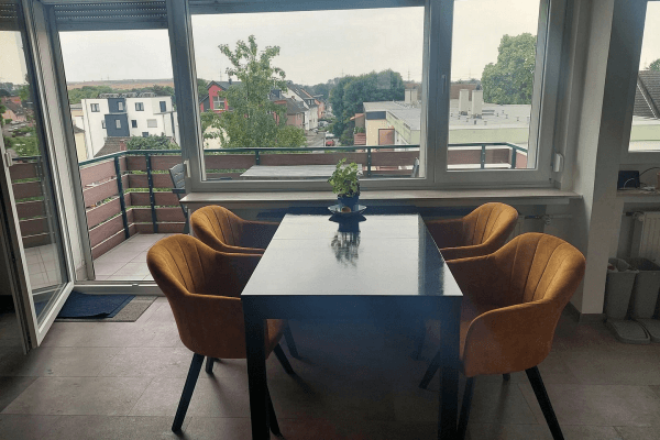 Pronájem bytu 2+1 66 m², Leverkusen Pronájem bytu 2+1 66 m², Leverkusen