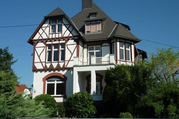 Pronájem bytu 3+1 120 m², Klosterstraße 19, Neuwied Engers Pronájem bytu 3+1 120 m², Klosterstraße 19, Neuwied Engers